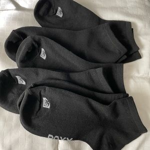 Roxy Socks (NWOT)